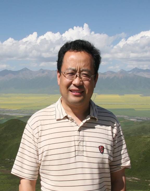 大阳城游戏【中国】官方网站创新论坛第六百三十九讲（“弘扬爱国奋斗精神、建功立业新时代”系列活动)：“三极”关联性变化及其风险分析