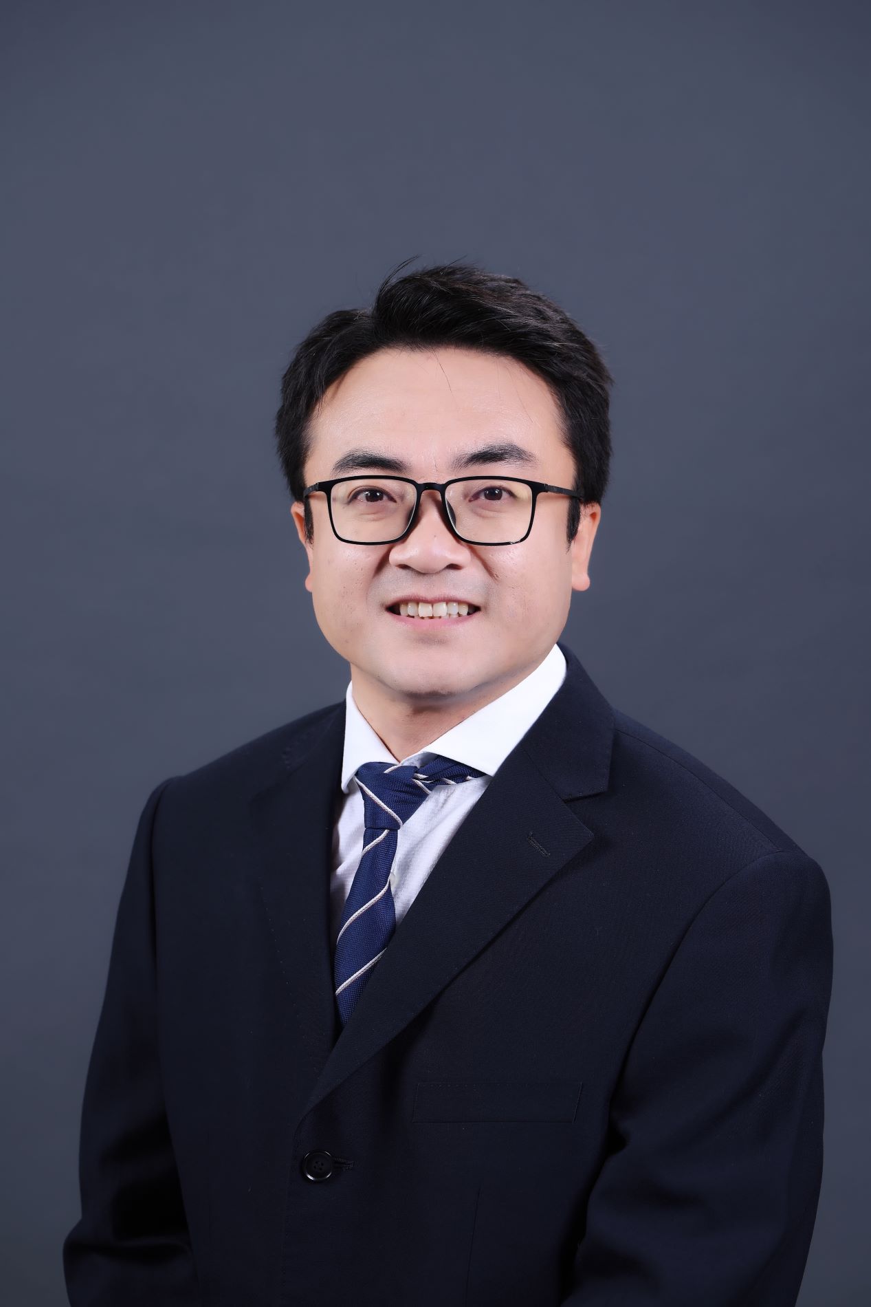 大阳城游戏【中国】官方网站创新论坛第一千九百零一讲：Deep learning method for very high dimensional parabolic PDEs and HJB equations 