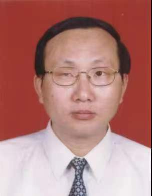 大阳城游戏【中国】官方网站创新论坛第一千四百一十五讲：高性能铂合金纳米线燃料电池催化剂的研究