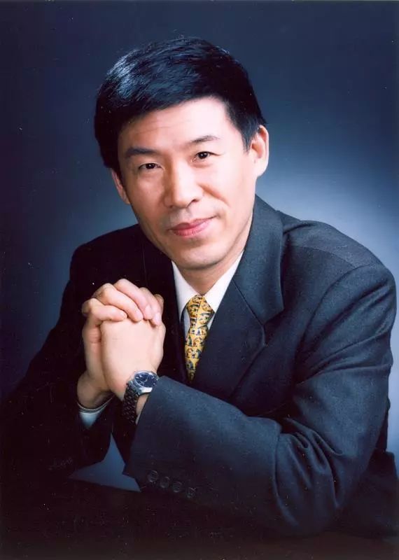 大阳城游戏【中国】官方网站创新论坛第一千五百七十五讲：从高斯猜想到范迪维尔猜想