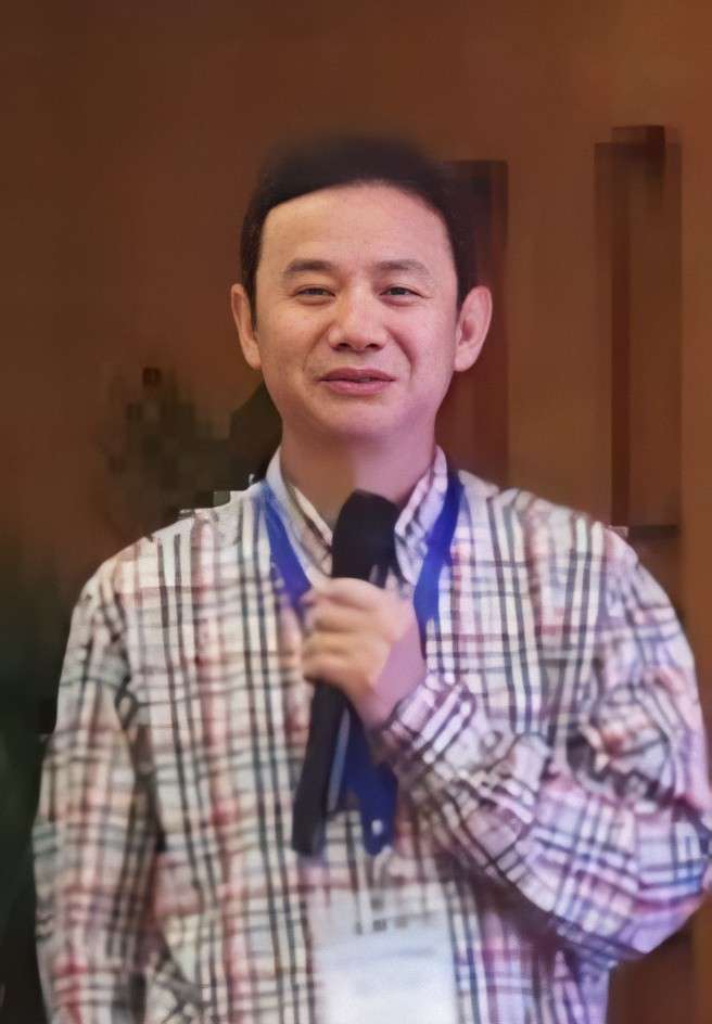 大阳城游戏【中国】官方网站创新论坛第九百五十四讲： Entropy and Emergency of topological Dynamical Systems 