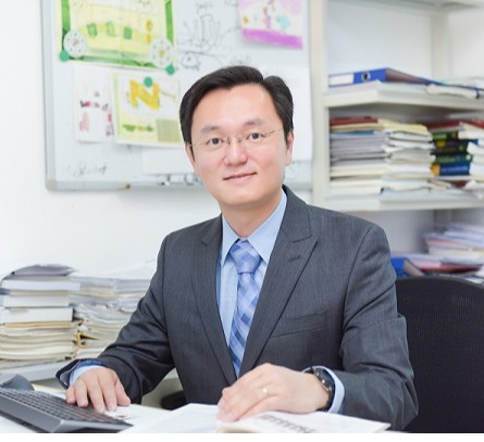大阳城游戏【中国】官方网站创新论坛第一千六百五十二讲：植物和绿藻捕光复合物功能调节和生成过程的超分子基础