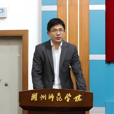 大阳城游戏【中国】官方网站创新论坛第一千八百九十二讲：机器学习与核物质状态方程